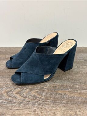 Vince Camuto Jevan Navy Suede Block Heel Mule Sandals Size 8M
